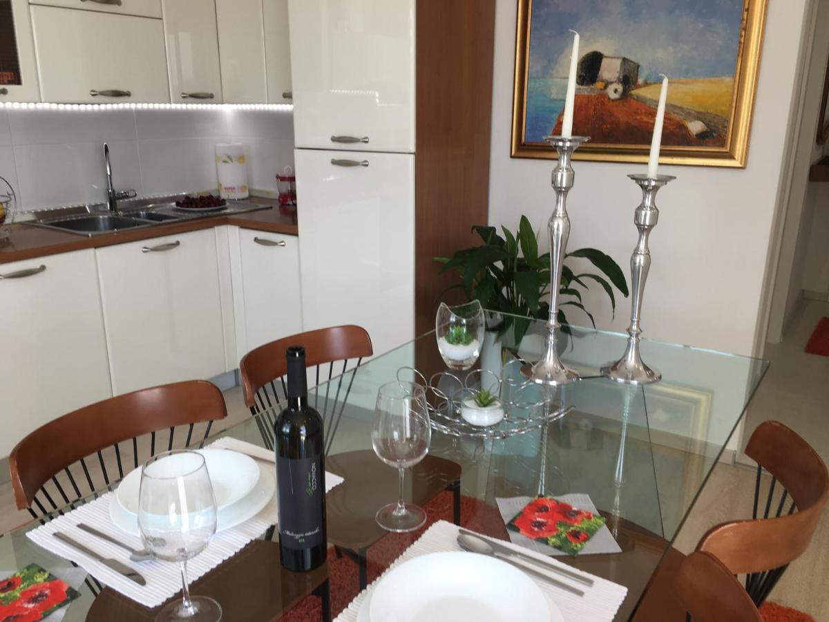 Apartments Roberta Novigrad Istria Εξωτερικό φωτογραφία